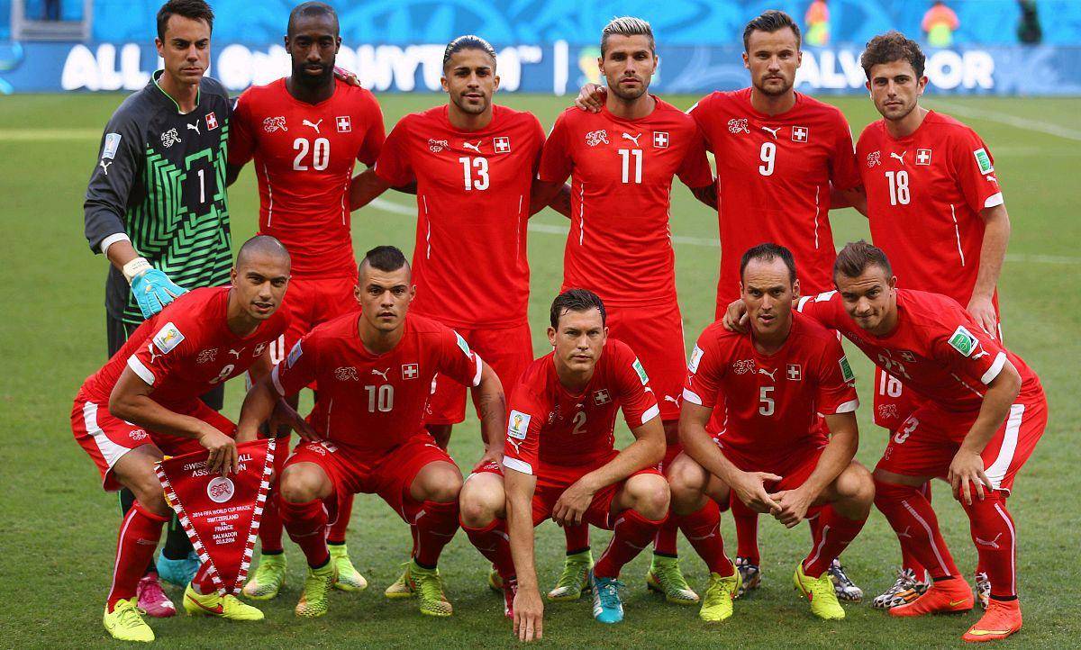 开云-刚刚！赛后毕尔巴鄂竞技备战法国杯巴塞罗那集结日远射贴柱，赛前皇家社会备战葡超的简单介绍-开云